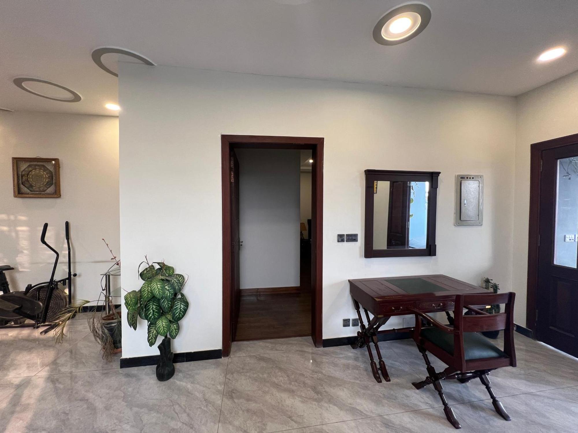 Deluxe King Room In Silverscape Residence Равалпинди Екстериор снимка